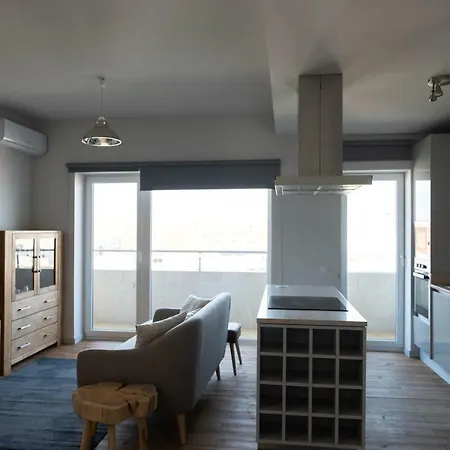 Rooftop View With Free Parking Apartment Porto
