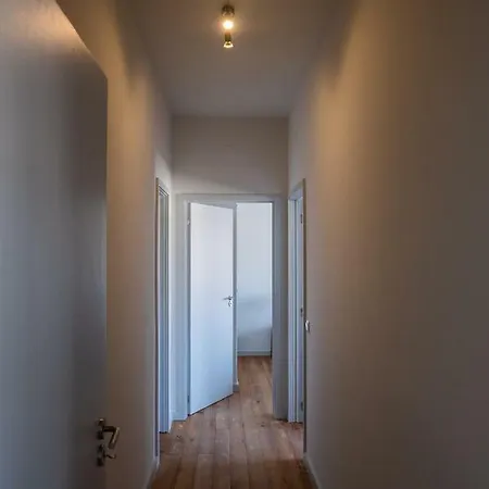 Rooftop View With Free Parking Apartment Porto